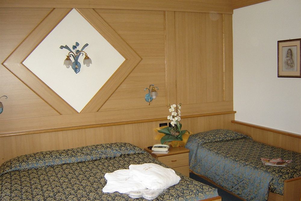 Hotel Stella Alpina Moena Eksteriør billede